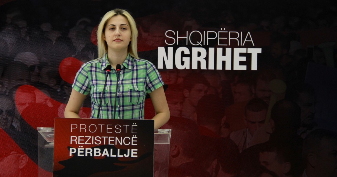 Rama në 2010 vendosi ti prishte pallatet pa leje Sadriut, Rama në 2016 i lejon dhe shtesë kati pa leje